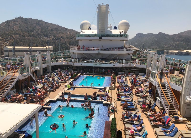 P&O Cruises Britannia is a mid-size cruise ship
