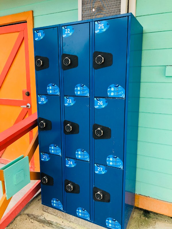 Cococay lockers