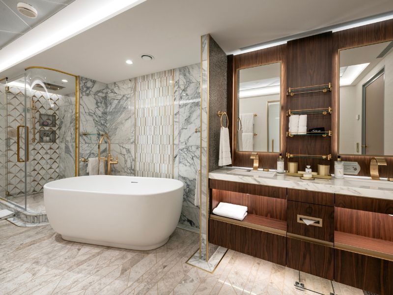 Disney Destiny Tower Suite