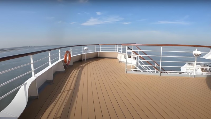 Aft deck on Villa Vie Odyssey