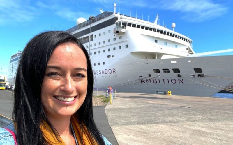 Cruise mummy taking a selfie with Ambassador Cruise ship