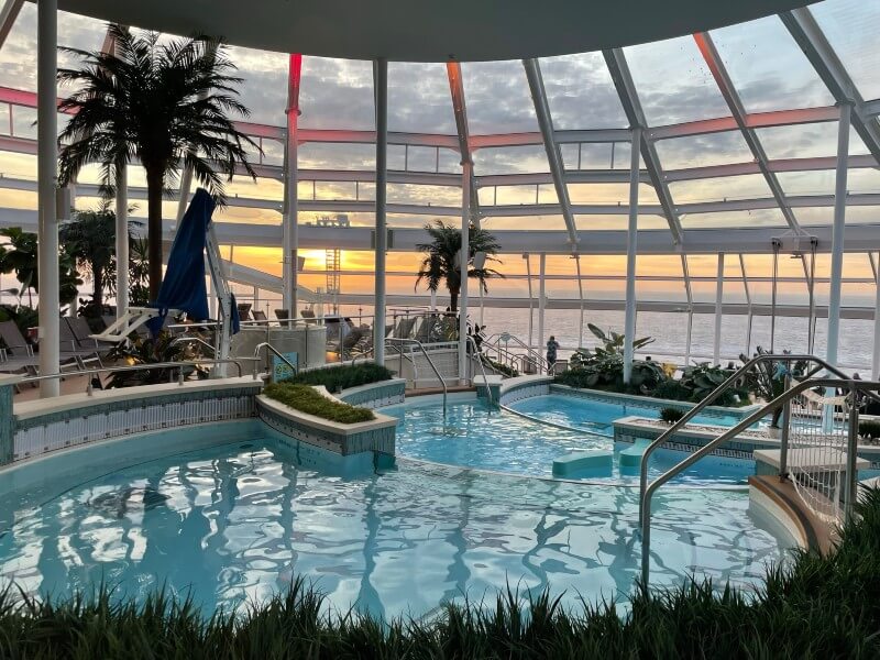 adult only solarium on Anthem of the Seas