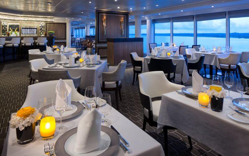 Azamara restaurant