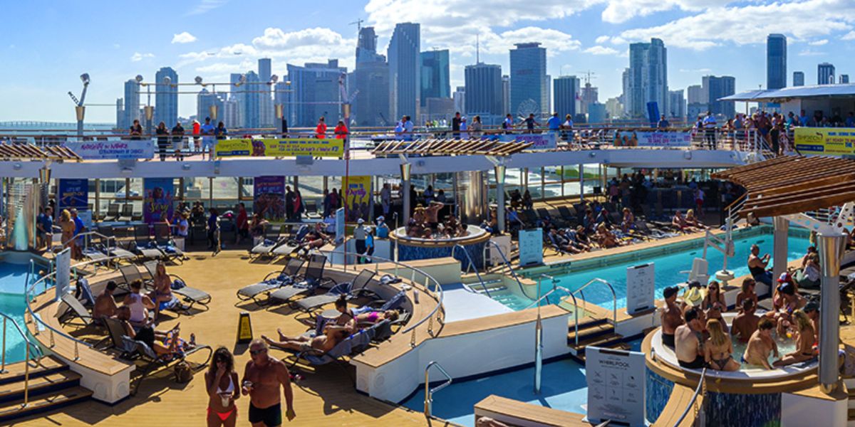 6 Best Cruises For Swingers