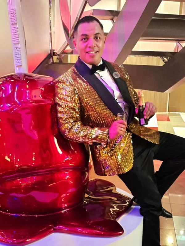 Carlo Loga Royal Caribbean