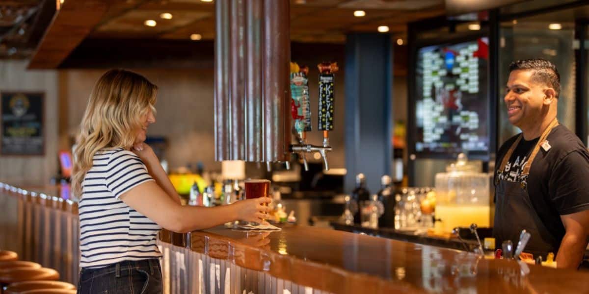 Carnival Pig and Anchor Bar Bartender Drinks