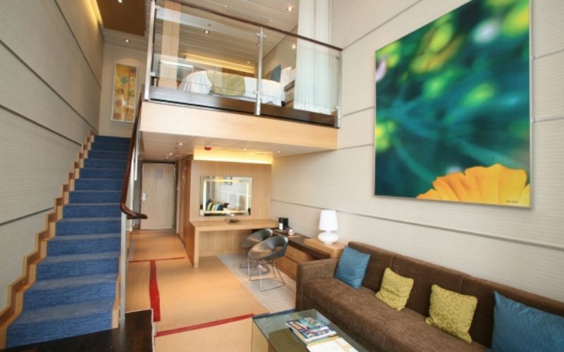 oasis of the seas crown loft suite