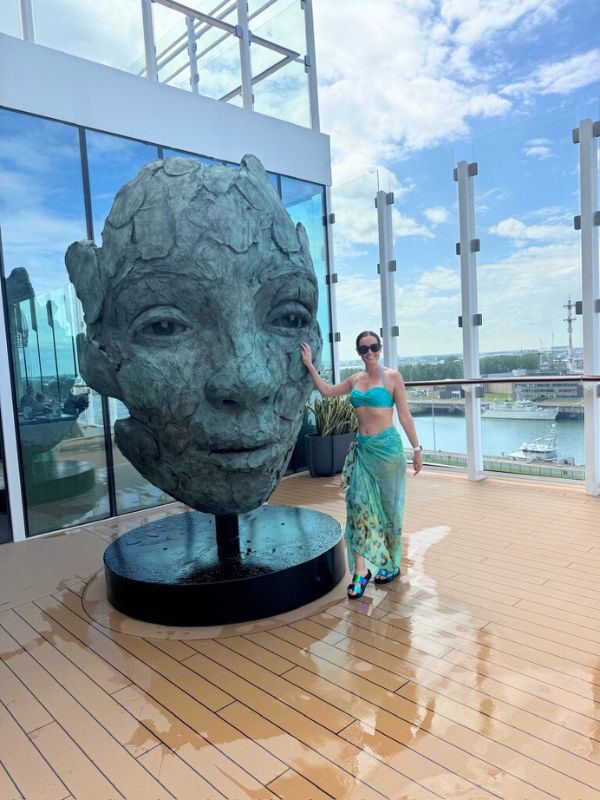 Cruise Mummy on Celebrity Apex