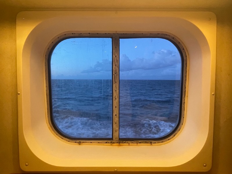 Deck 1 window