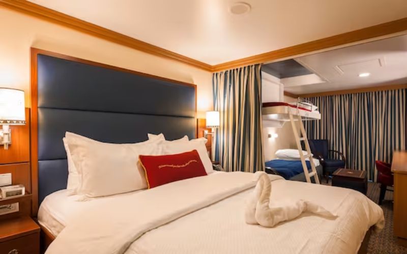 Deluxe Family Oceanview Stateroom with Verandah