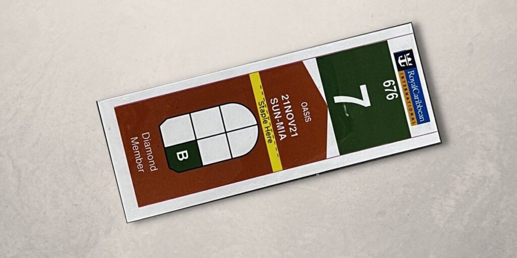 Diamond Member luggage label