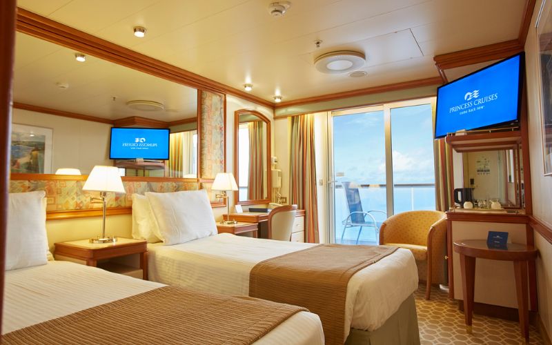 Diamond Princess Balcony Cabin