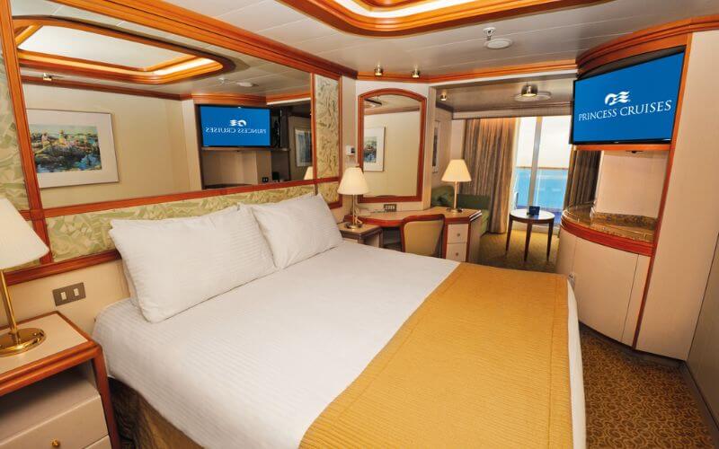 Diamond Princess Mini Suite