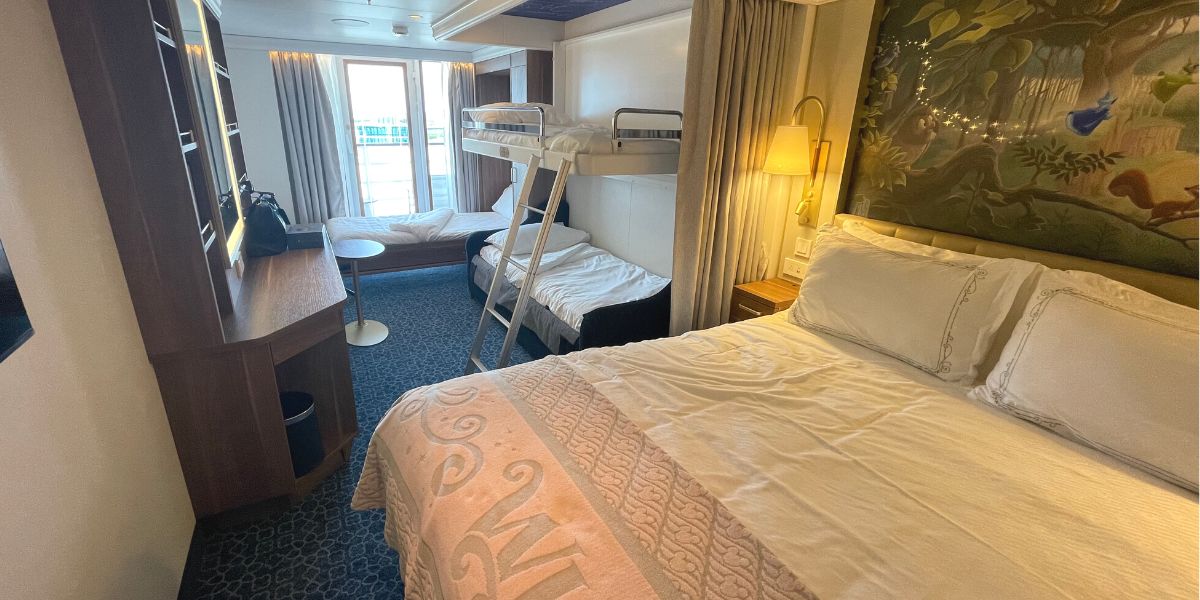 Disney Cruise Line Staterooms & Suites for Big Families (Sleeping 5, 6