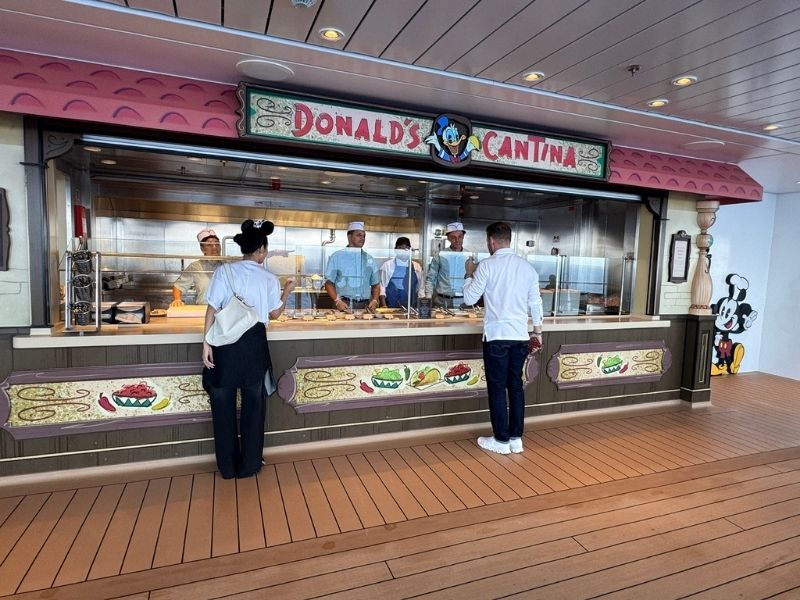 Donald's Cantina