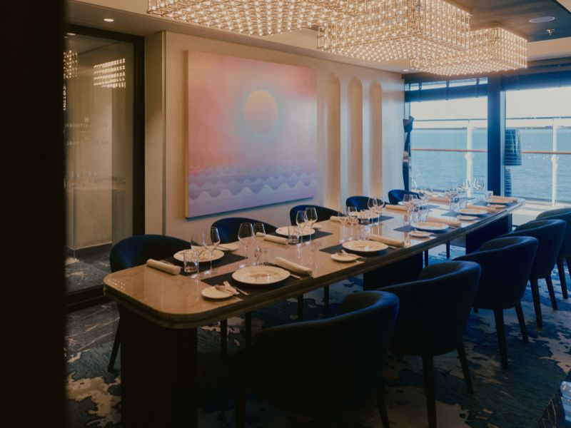 Explora III Chefs Table