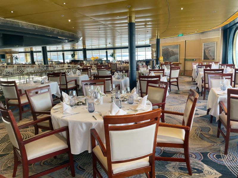 Fred. Olsen dining room