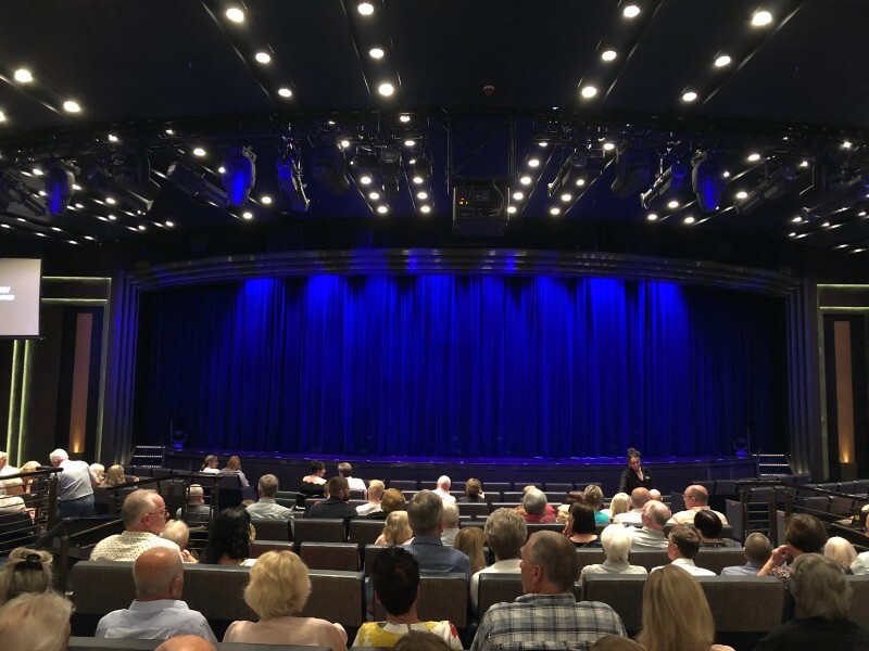 Headliners theatre P&O