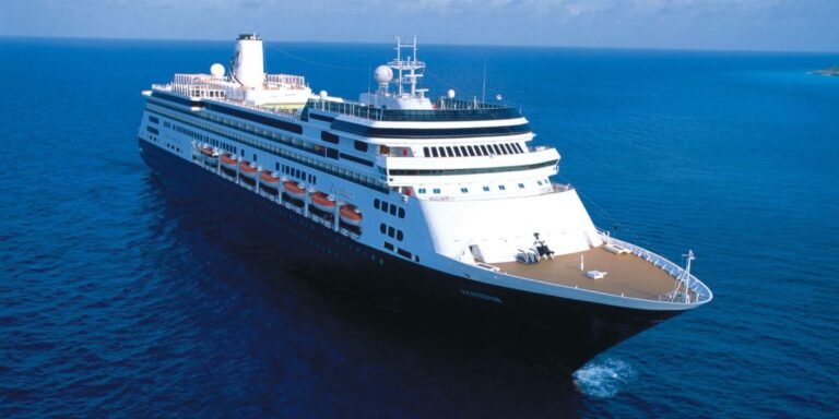 Holland America MS Zaandam