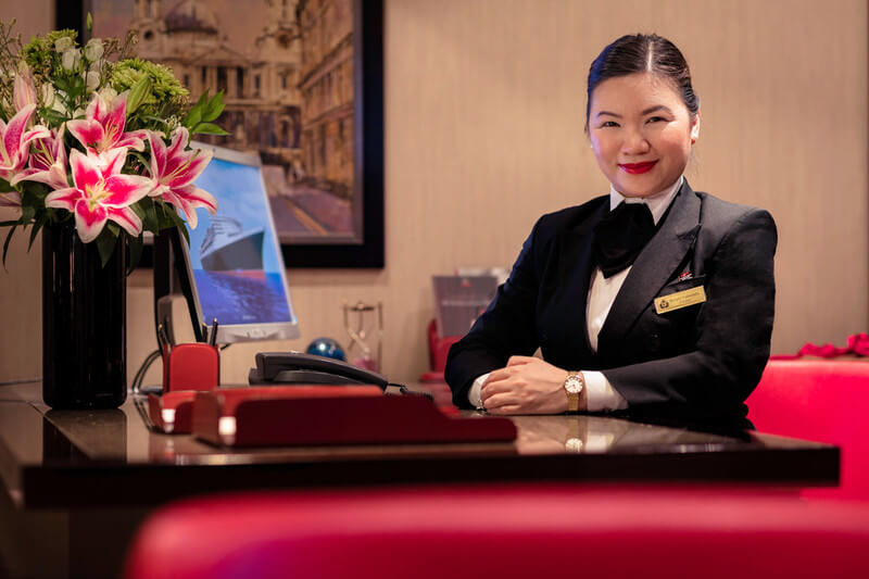 Cunard guest services