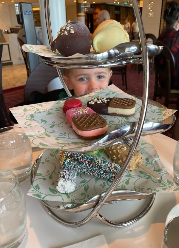 ice cream afternoon tea