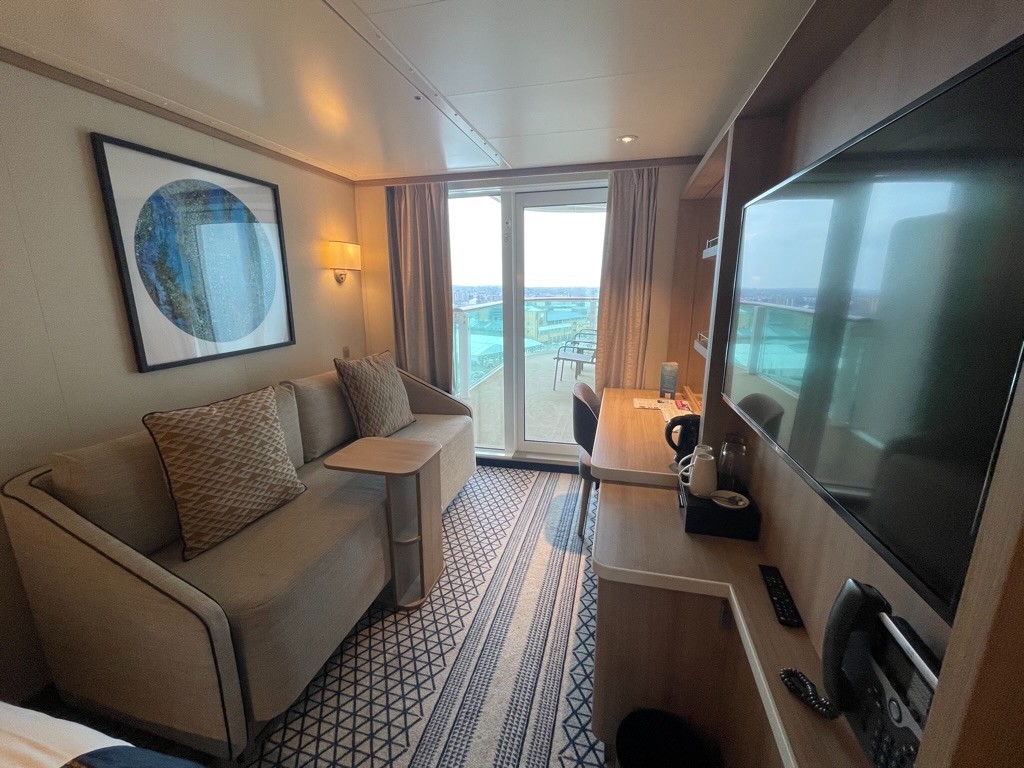 Iona Balcony Cabin