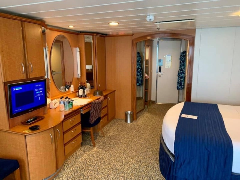 Radiance of the Seas Junior Suite