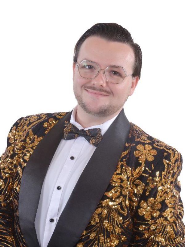 LEO ALEXANDER