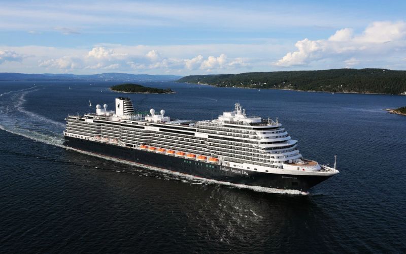 MS Koningsdam