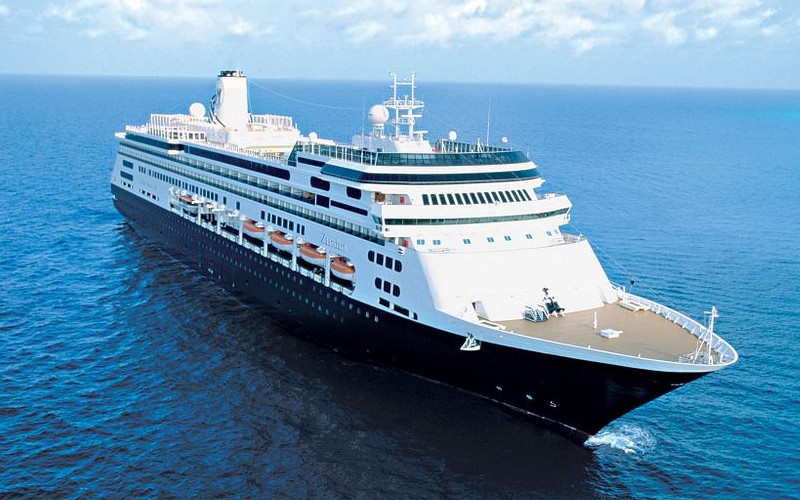 MS Volendam ship