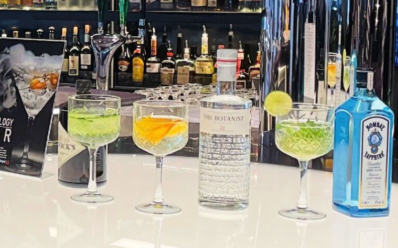 MSC Cruises bar