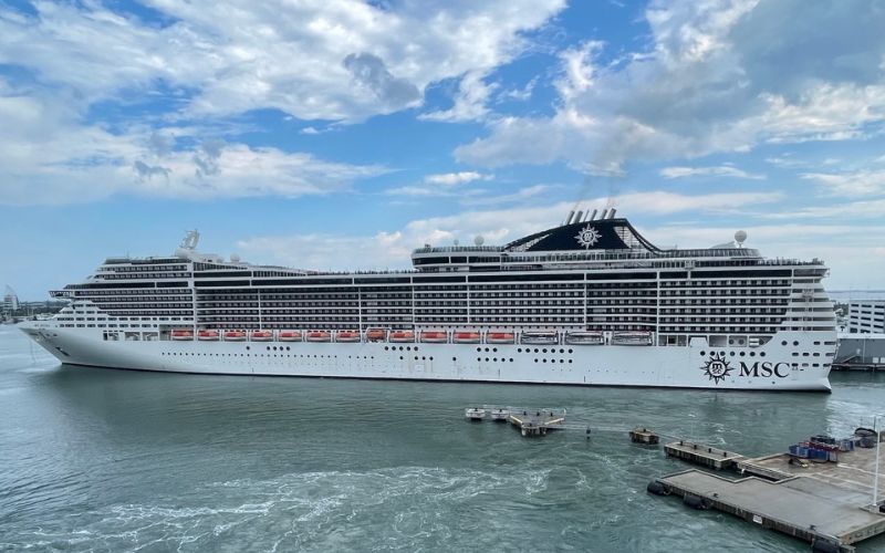 MSC Divina