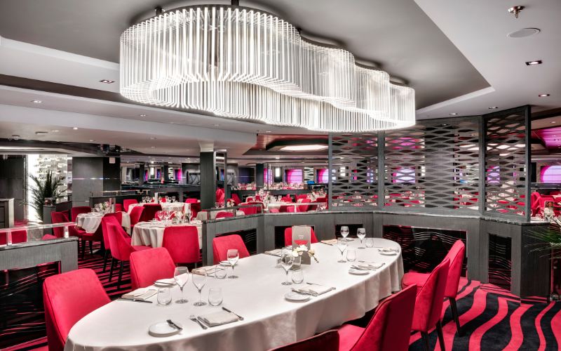 MSC Meraviglia - waves restaurant