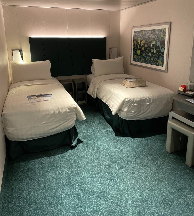 MSC Virtuosa inside cabin with two beds