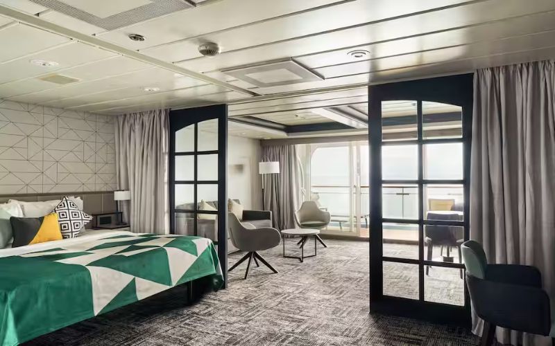 Executive Suite on Marella Discovery