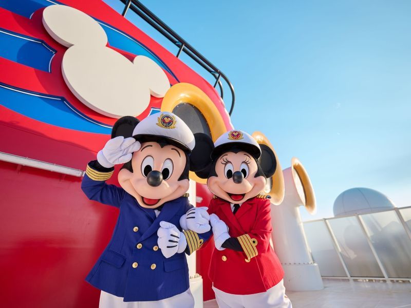 Mickey & Minnie on Disney Adventure