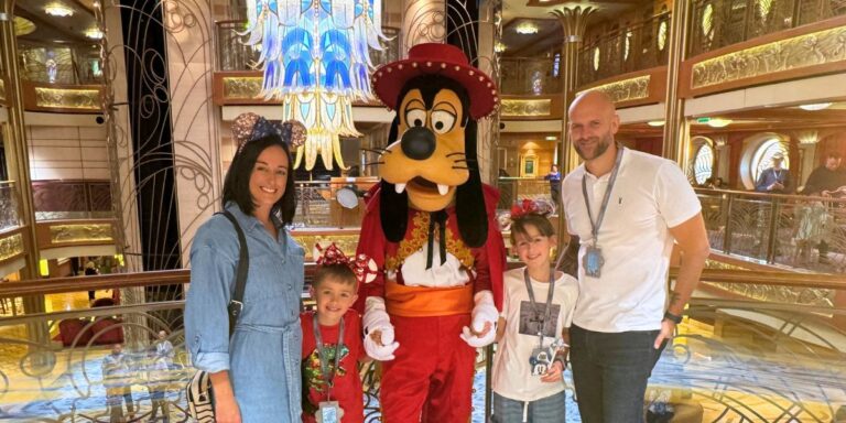My family with Goofy