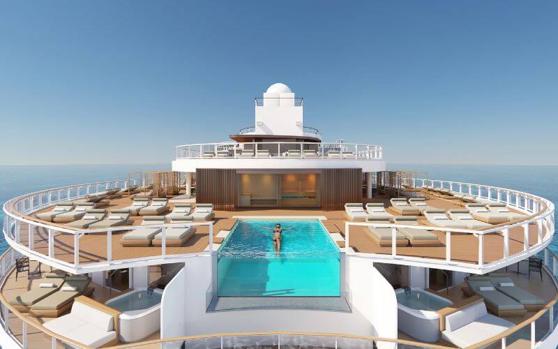 NCL Haven sun deck