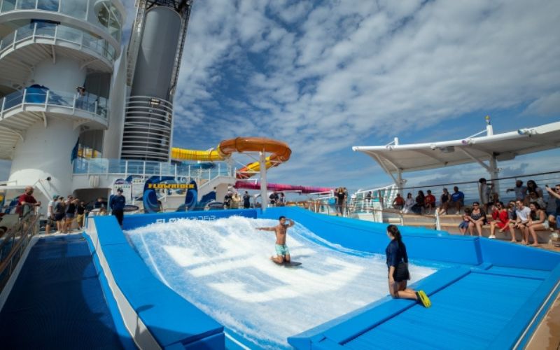 Flow Rider on Navigator of the Seas