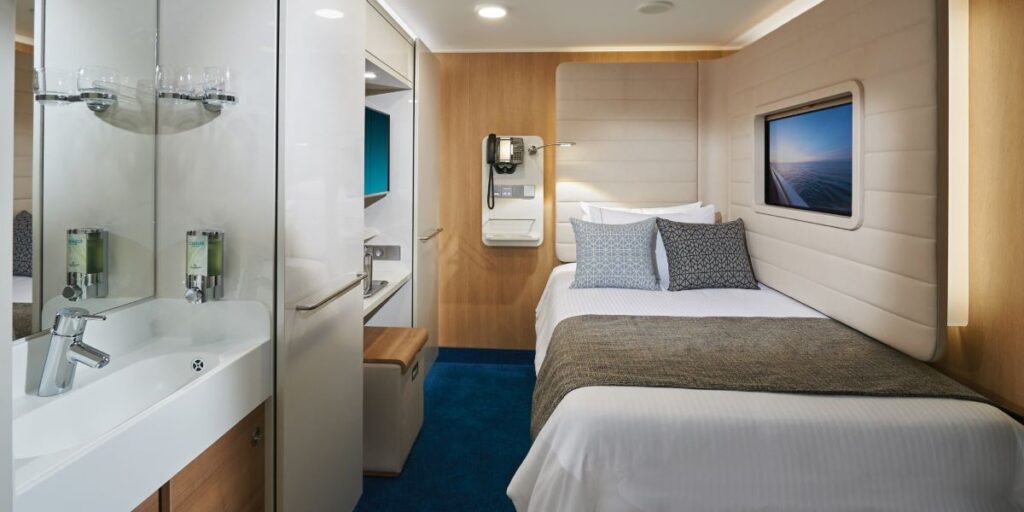 Norwegian Bliss Studio