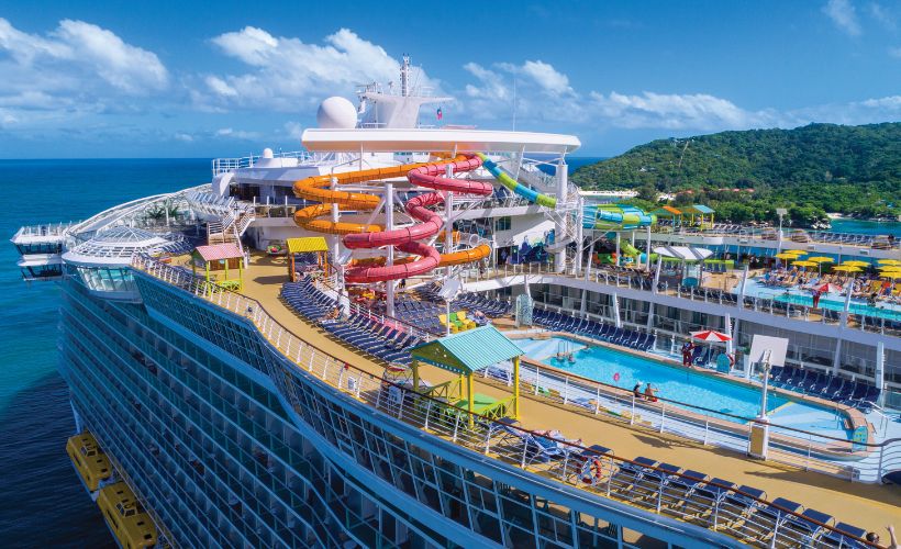 Oasis of the Seas Pool and Sports Zone