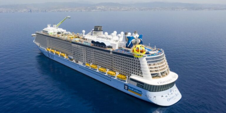 Spectrum of the Seas