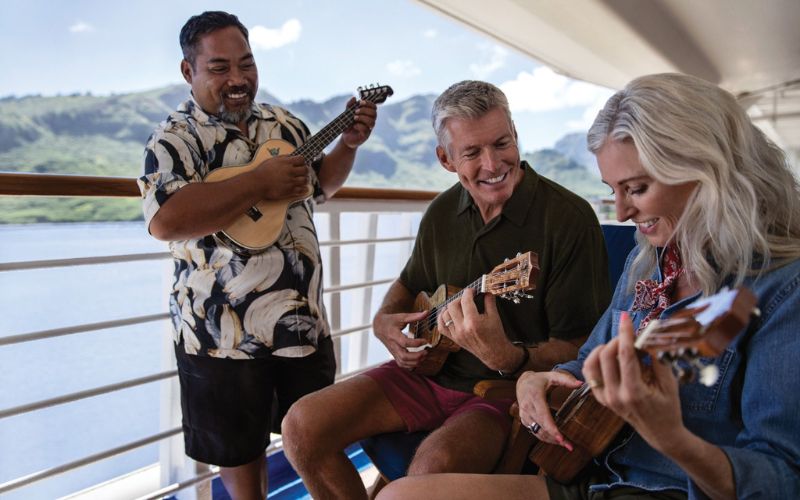 people playing ukelele