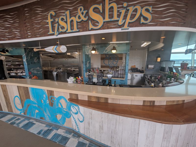 Fish & Ships on Independence of the Seas