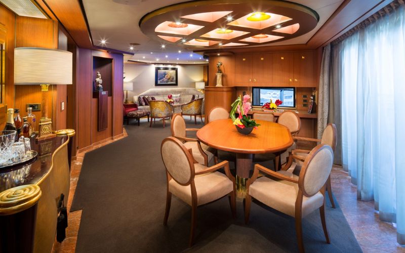 MS Westerdam pinnacle suite