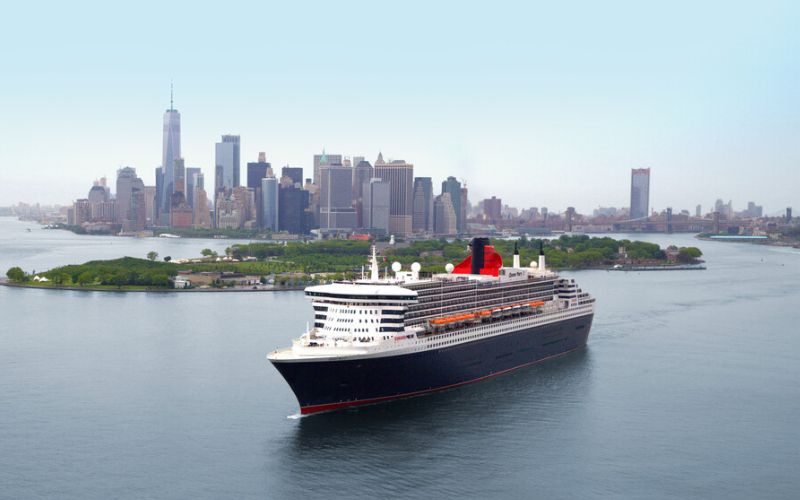 Queen Mary 2 in New York