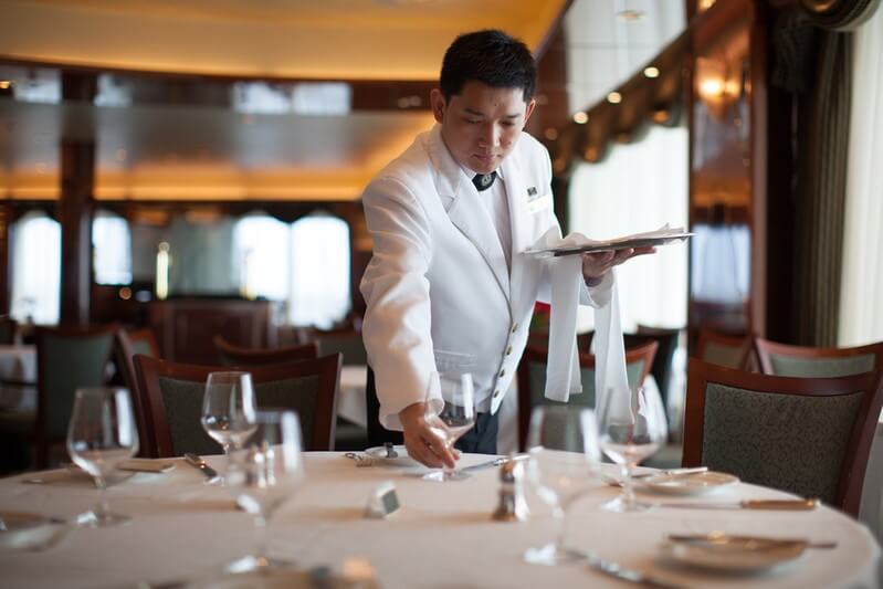 Cunard restaurant service gratuities