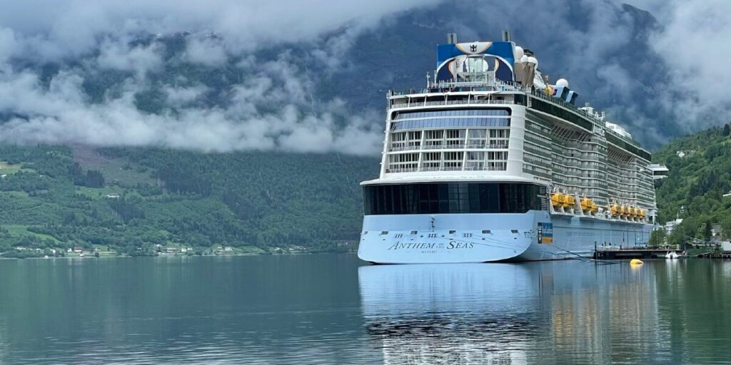 Royal Caribbean cruise ship staterooms