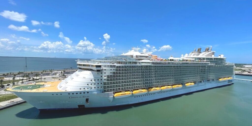 Oasis of the Seas in Port Canaveral