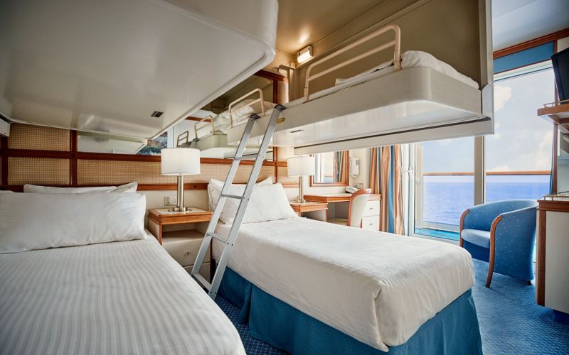 Ruby Princess cabin with balcony